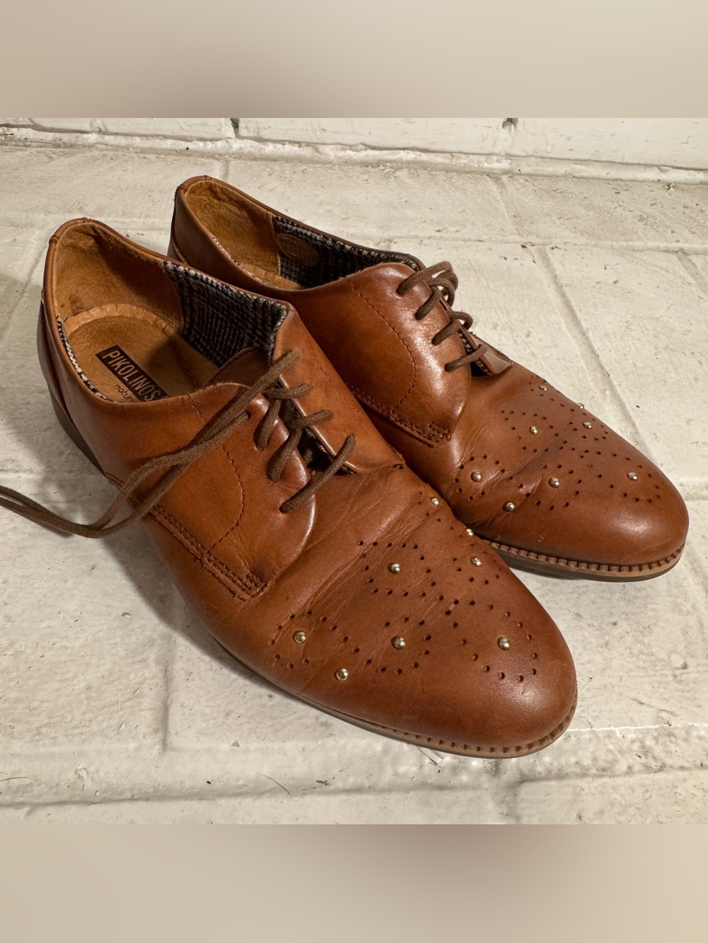 Pikolinos Studded Leather Oxford Derby Shoes Cognac Brown Euro 39